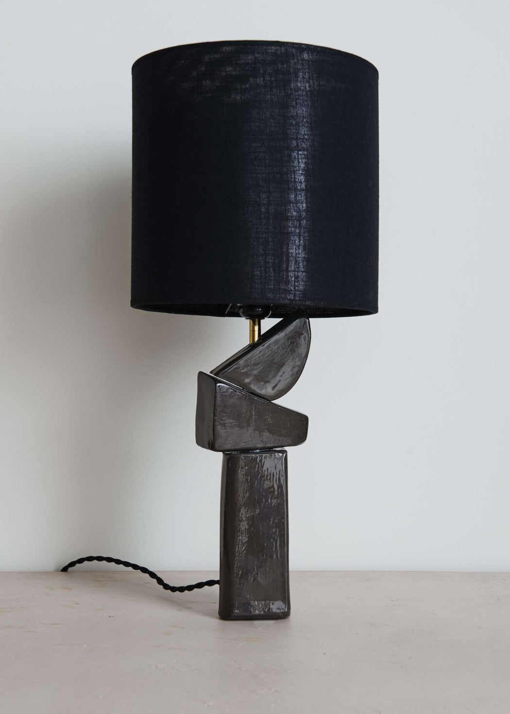 Ceremic lamp by Merce Wouthuysen