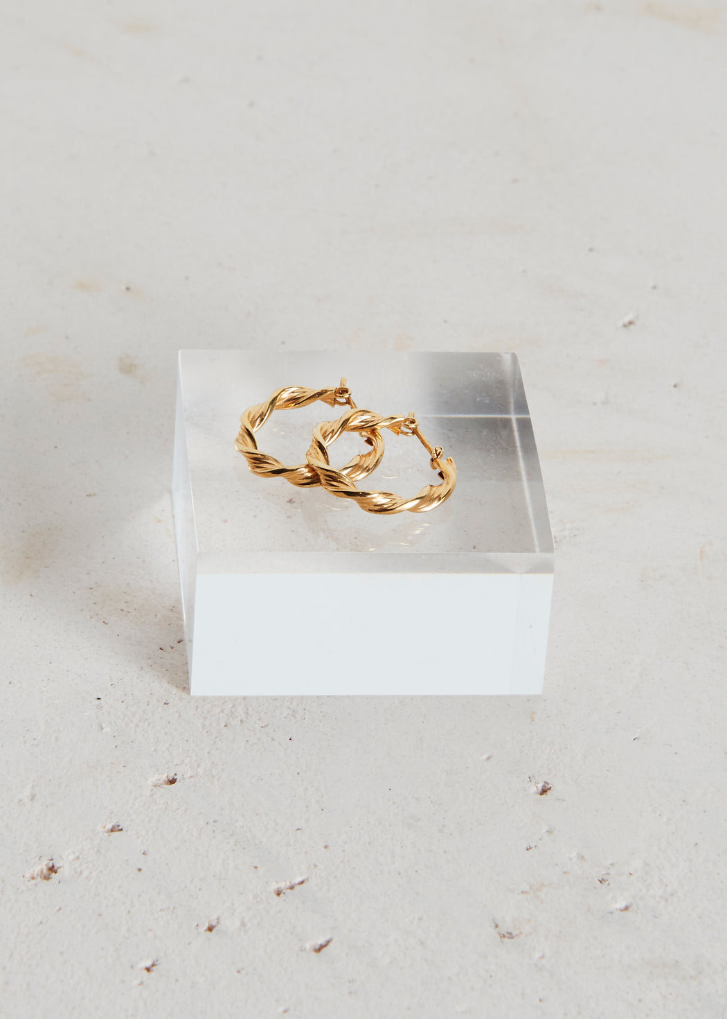 Gold earring jewellery jewelry this is a shop