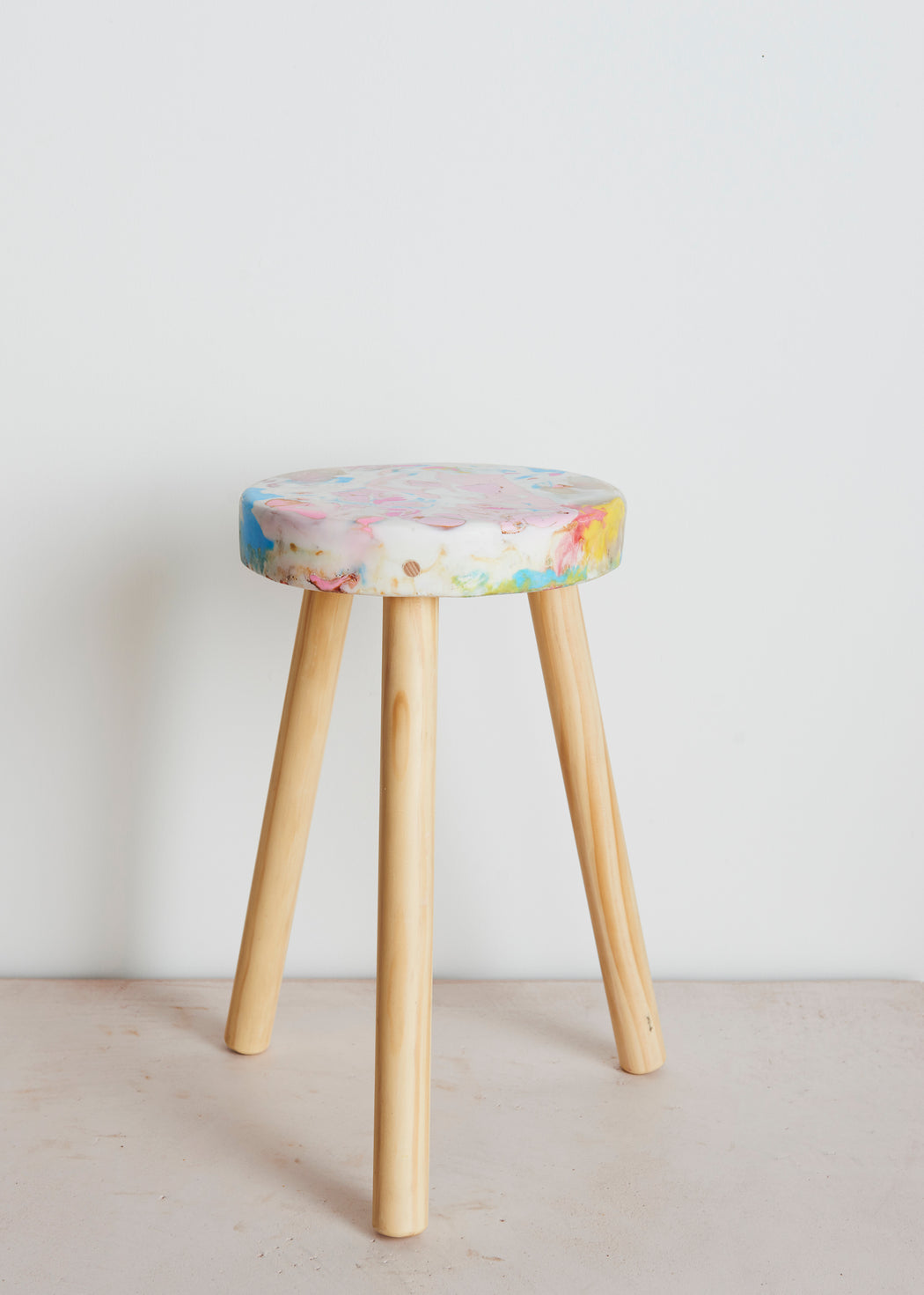 Stool recycled plastic